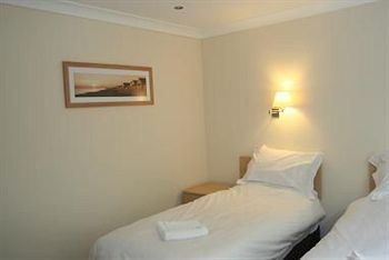 Clifton Lodge Hotel High Wycombe Dış mekan fotoğraf